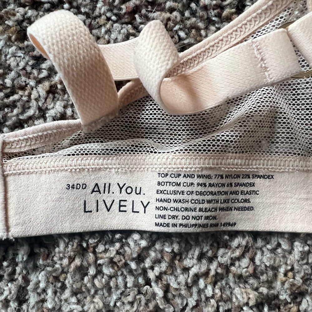 Lively Bra - image 4